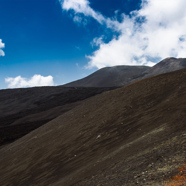 Etna: escursione dal villaggio Sapienza al cratere - Portorosa complesso turistico a Furnari (ME)